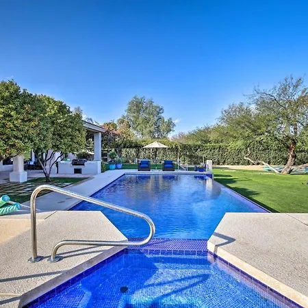 Lavish Paradise Valley Home With Sports Court And Pool